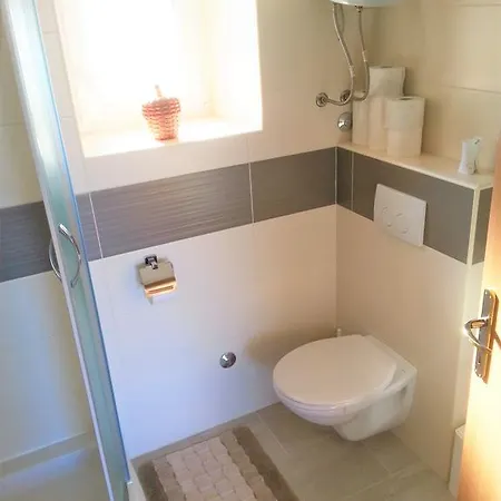 Rado Apartamento Vrbnik (Primorje-Gorski Kotar)
