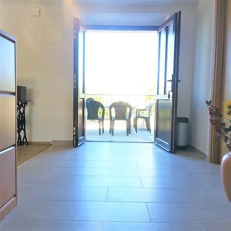 Apartamento Rado Vrbnik (Primorje-Gorski Kotar)